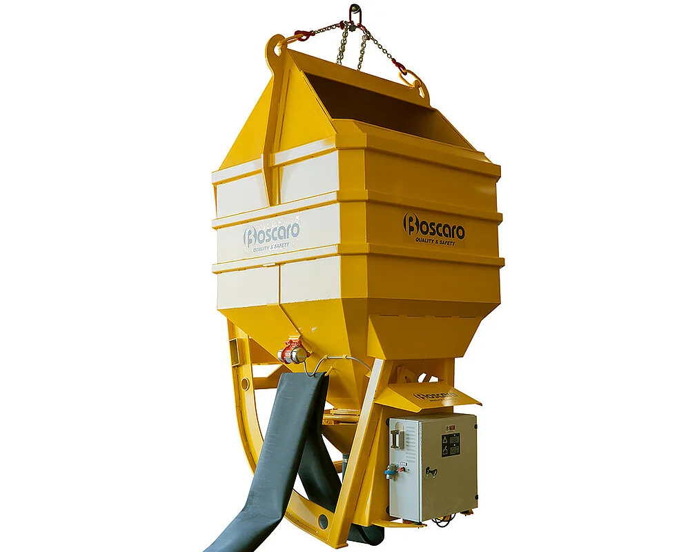 Laydown concrete bucket complete with rubber hose and radio-controlled opening